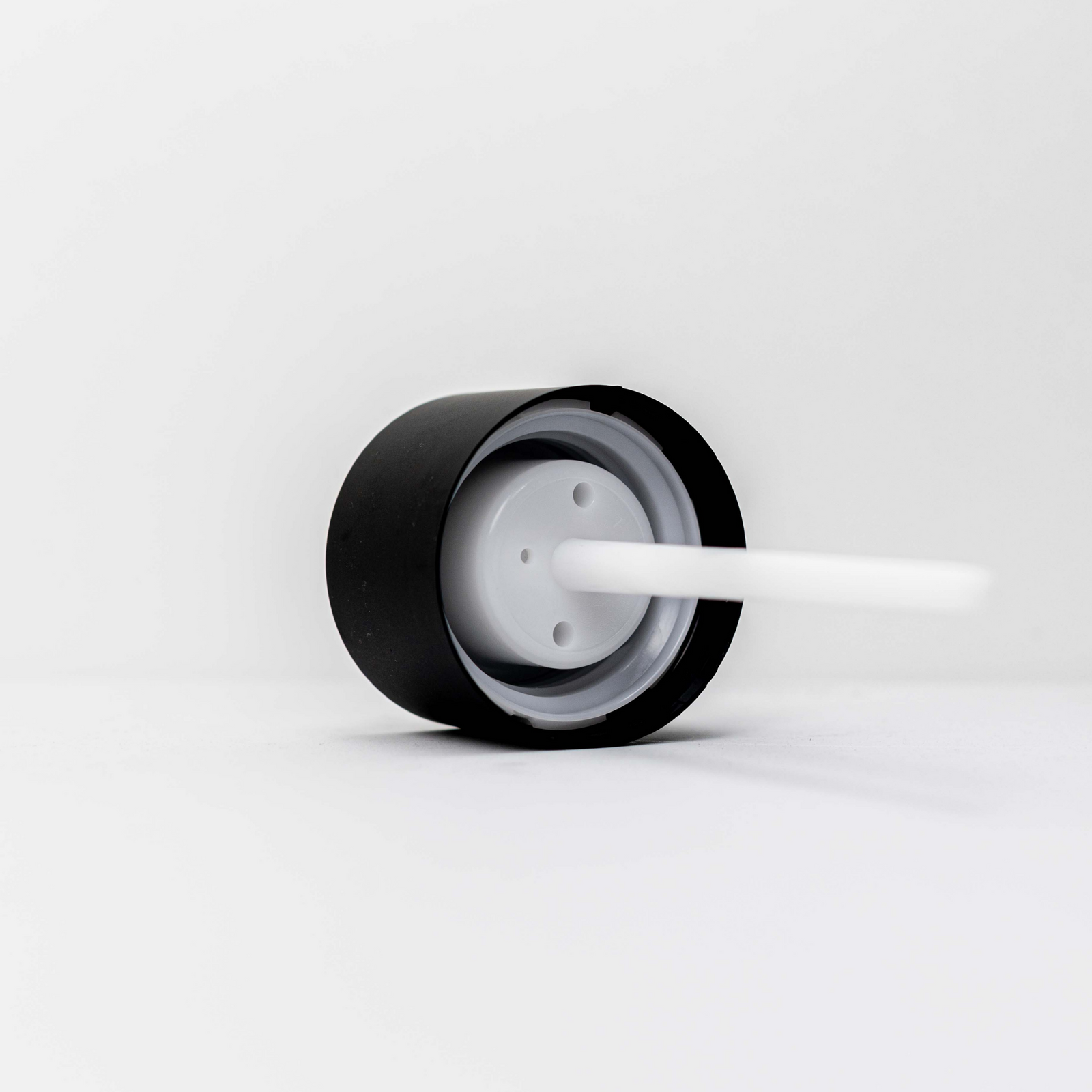 Surge: Spare infuser cap — alternate view